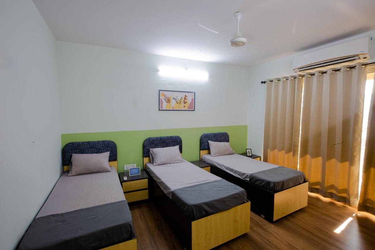 Covie Kharghar 200 Hostel Navi Mumbai Ngoại thất bức ảnh